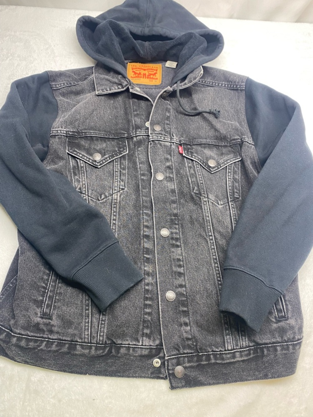 Levis Hooded Hybrid Jean Trucker Jacket Black Denim Relaxed Medium